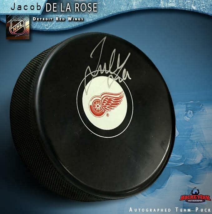 JACOB DE LA ROSE Aláírt Detroit Red Wings Puck - Dedikált NHL Korong